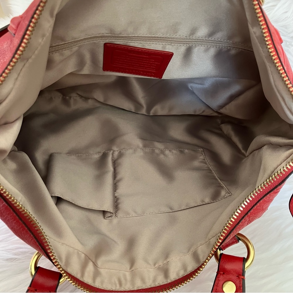 Coach | Red Leather Crossbody / Shoulder Bag - Picture 13 of 14